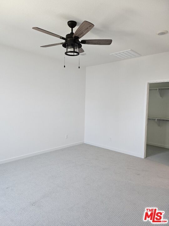 Building Photo - 27010 Tanager Ln