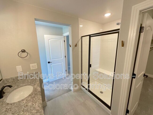 Building Photo - 1721 Rose Quartz Heights