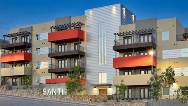 Building Photo - 150 W Castellano Dr
