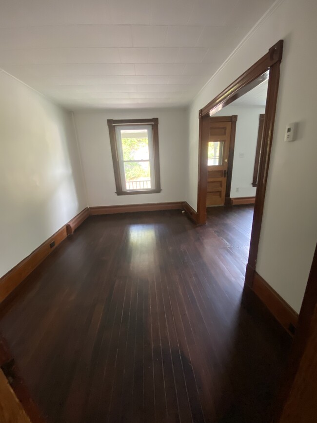 Dining room - 15 Beaver Pond Rd