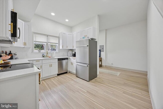 Building Photo - 415 N Haddon Ave