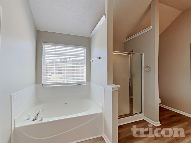 Building Photo - 1645 Gallup Dr