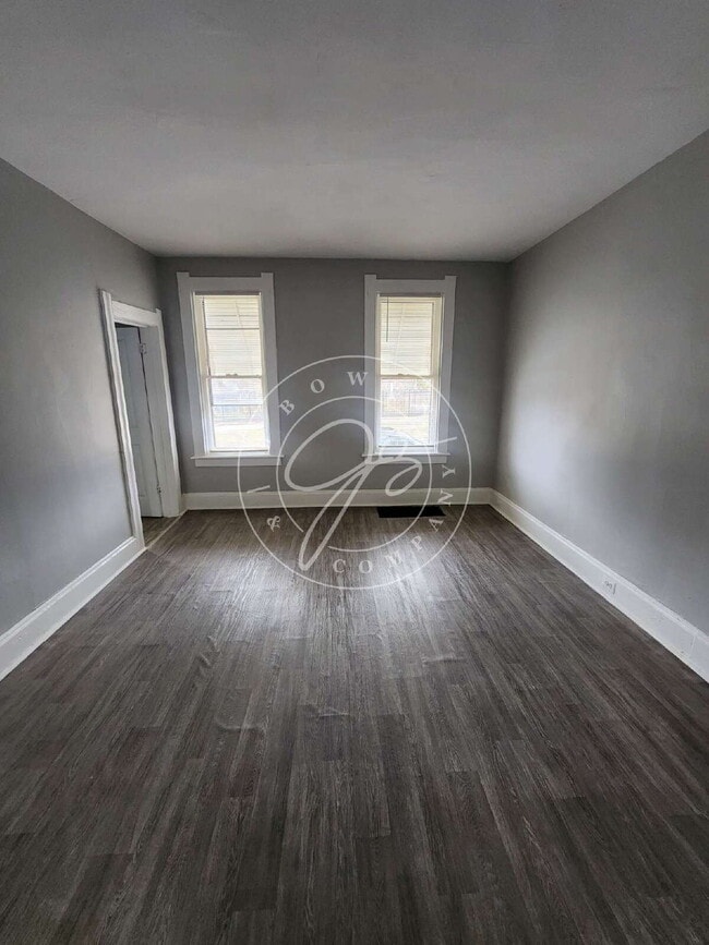 Building Photo - "Charming 3-Bedroom Home with updates throughout! Move in ready!