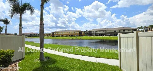 Building Photo - 1390 Lara Cir