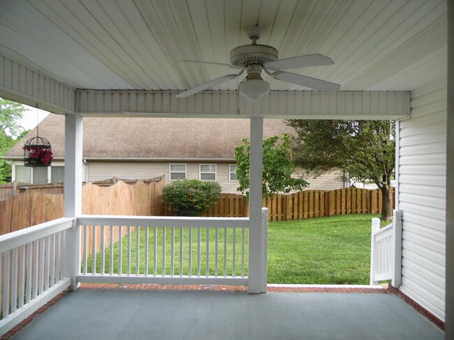 Building Photo - 1064 Brick House Ln