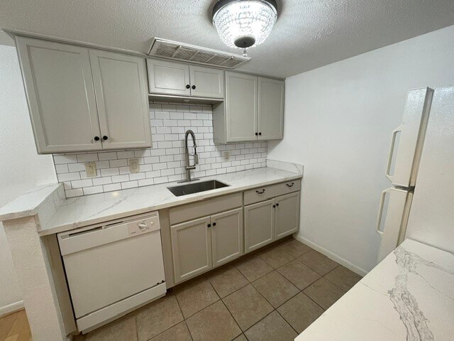 Building Photo - 2350 Bering Dr