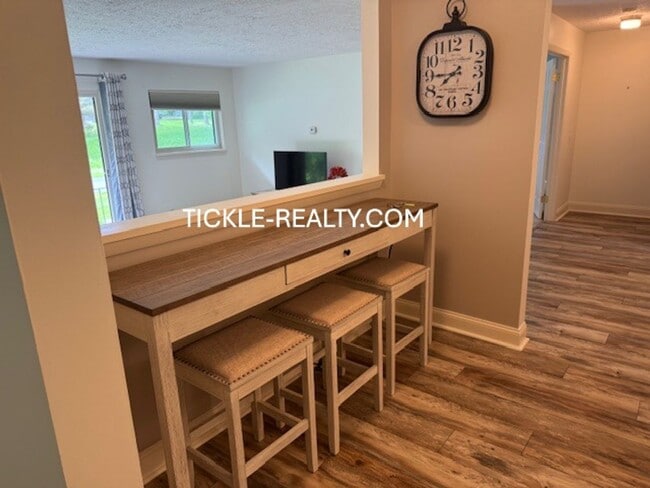 Building Photo - 1 Bedroom Condo in Fairport
