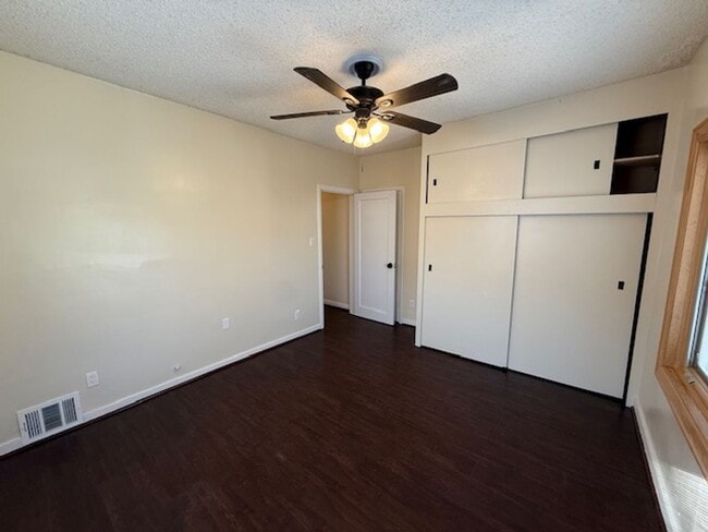 Building Photo - Corner lot home with Lots of Curb Appeal