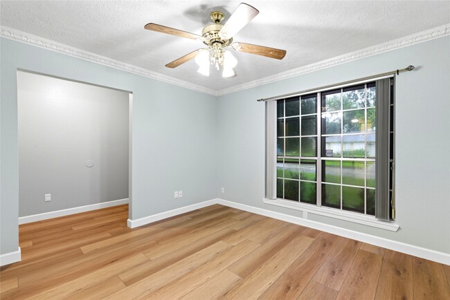 Building Photo - 6009 Leafwood Cir