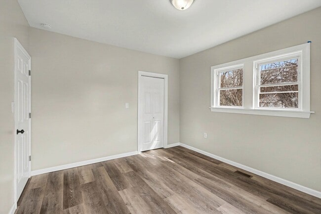 Building Photo - 1144 Front St