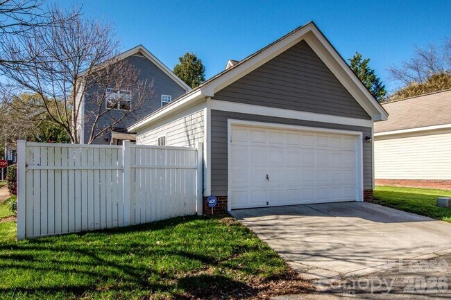 Building Photo - 8147 Townley Rd