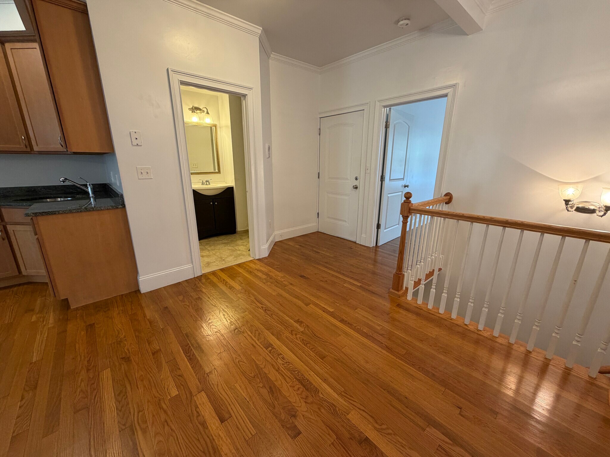 Building Photo - 157 M St