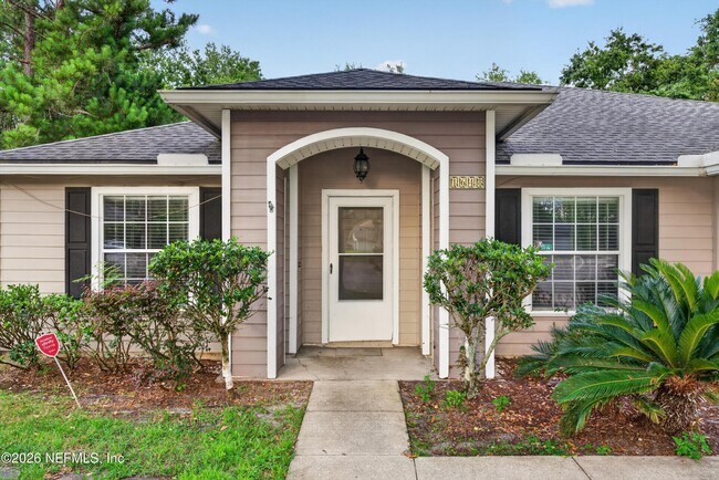 Building Photo - 1648 Glen Laurel Dr