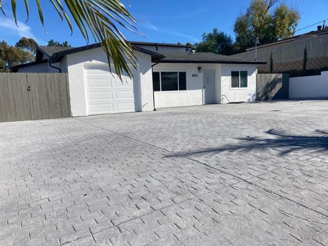 Building Photo - 8615 Placid View Dr