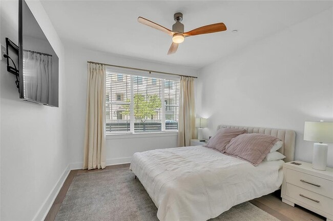 Building Photo - 4310 Authentic Dr