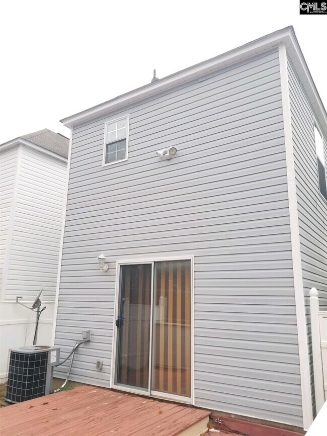 Building Photo - 553 Summit Terrace Ct