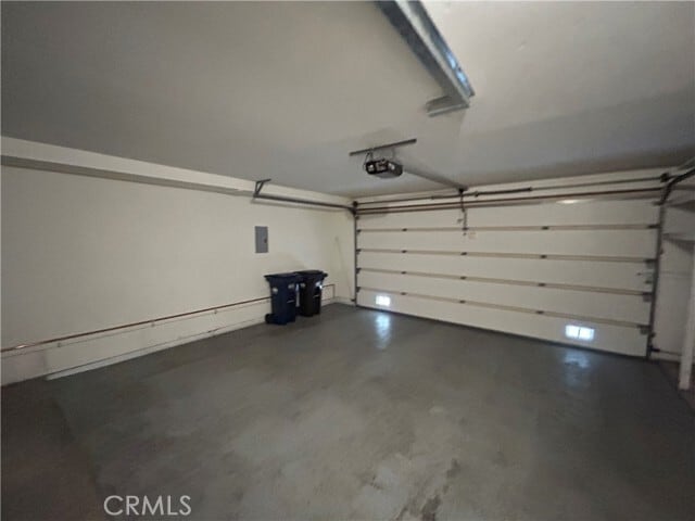 Building Photo - 2931 Plaza del Amo