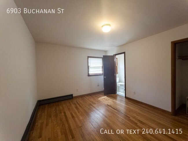 Building Photo - 6903 Buchanan St