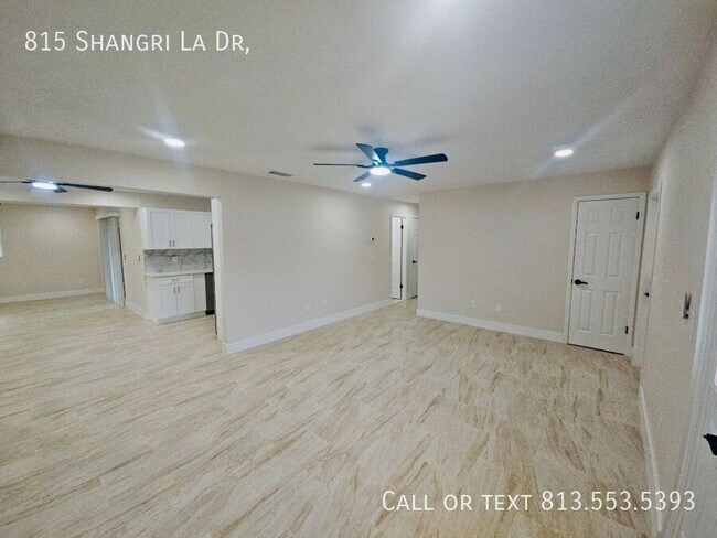 Building Photo - 815 Shangri La Dr