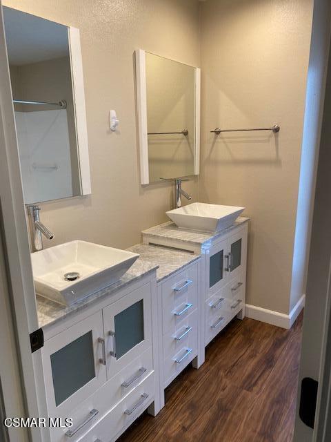 Building Photo - 4048 Stoneriver Ct