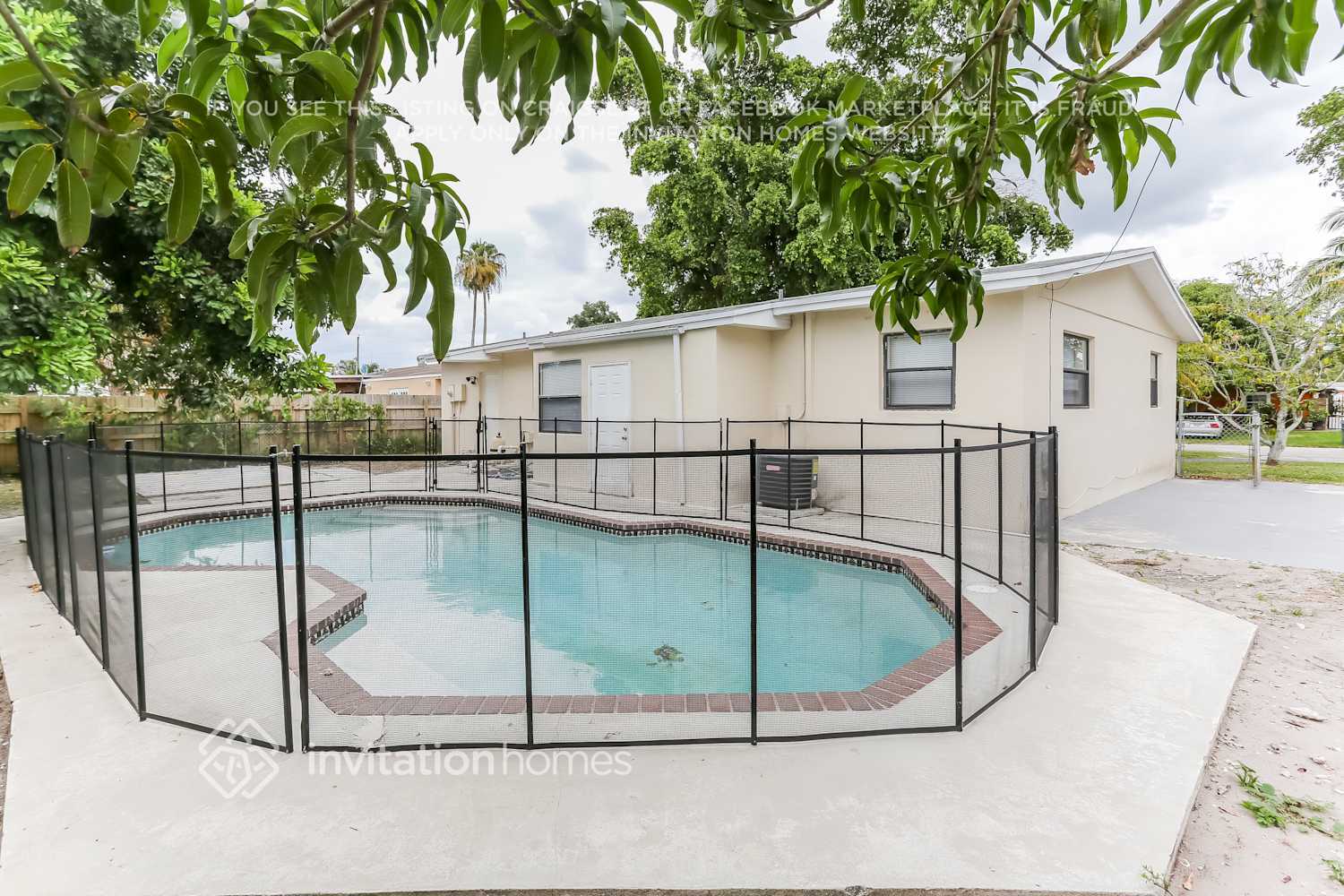 Building Photo - 241 N 69th Ave