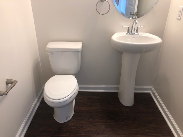 Building Photo - 218 Dogwood Cir