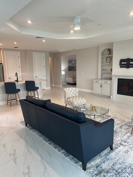 Building Photo - 15257 Zeno Way