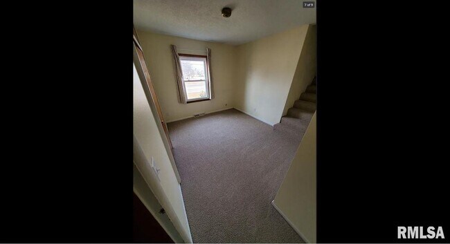 Building Photo - 2107 Tanglefoot Ln