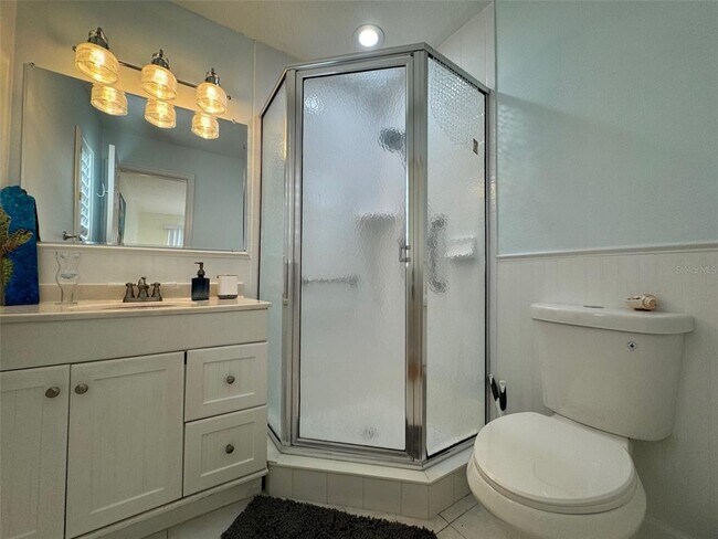 Building Photo - 300 S Central Ave