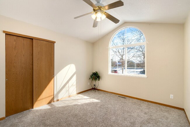 Building Photo - 2756 Arancia Dr