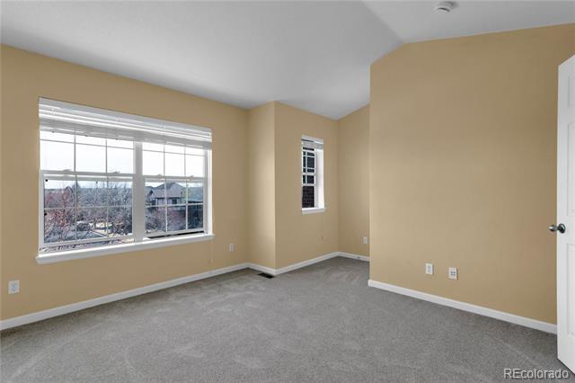 Building Photo - 775 N Roslyn St