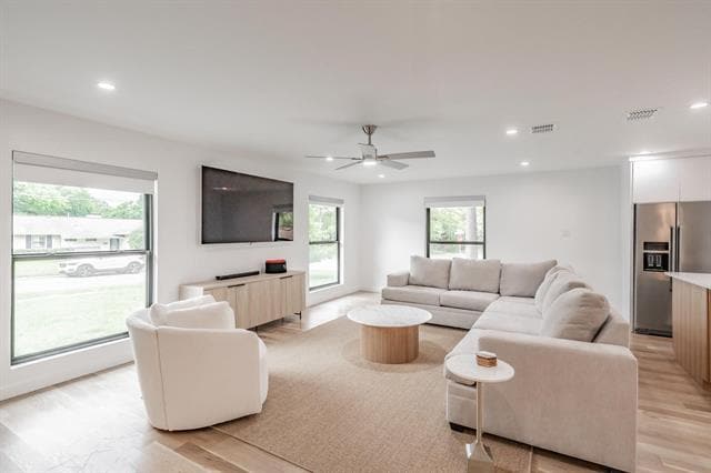 Building Photo - 3641 Timberview Rd