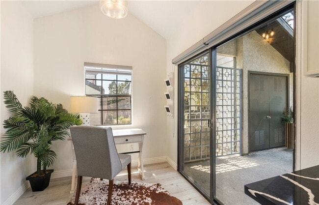 Building Photo - Clean and perfect One Bedroom Apartment