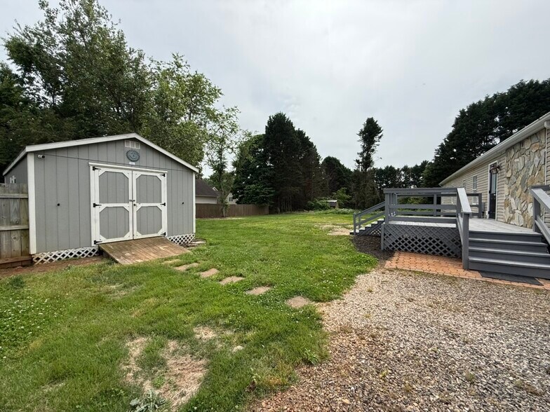 Backyard - 1489 Kelley Ct