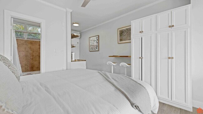 Building Photo - 460 Abalone Ct