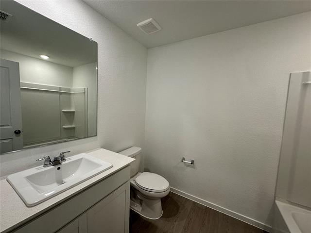 Building Photo - 1609 Elliott Rd