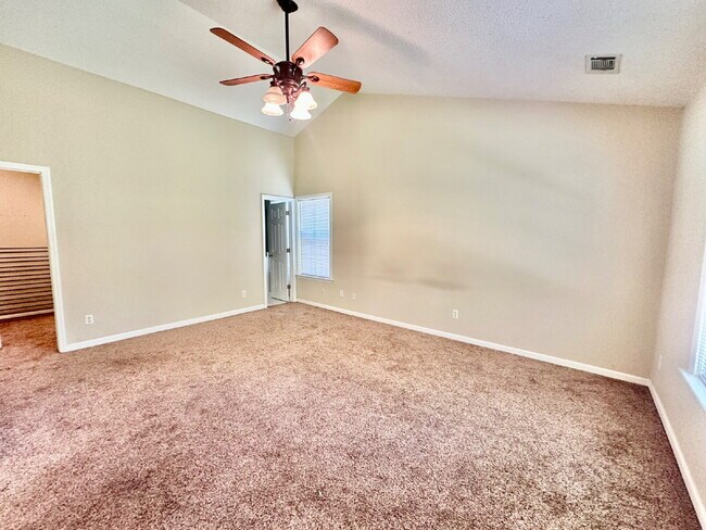 Building Photo - Rivers End Three Bedroom Home with a Fence...