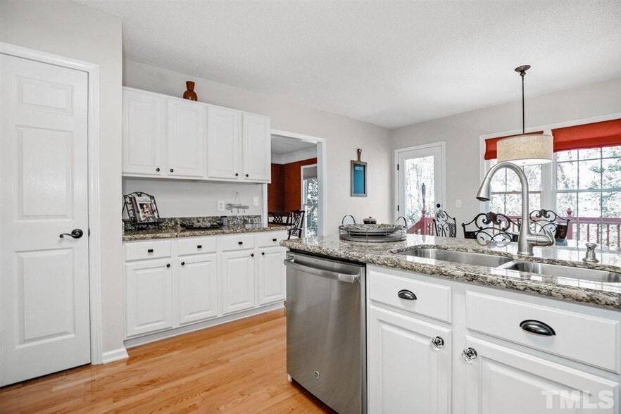 Building Photo - 6213 Brielson Pl