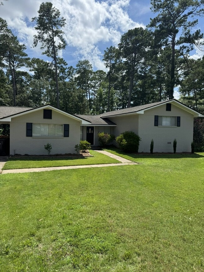 Building Photo - 5979 St Leonards Dr