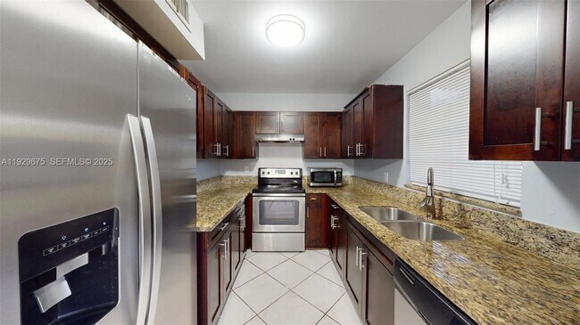 Building Photo - 5100 SW 121st Ave