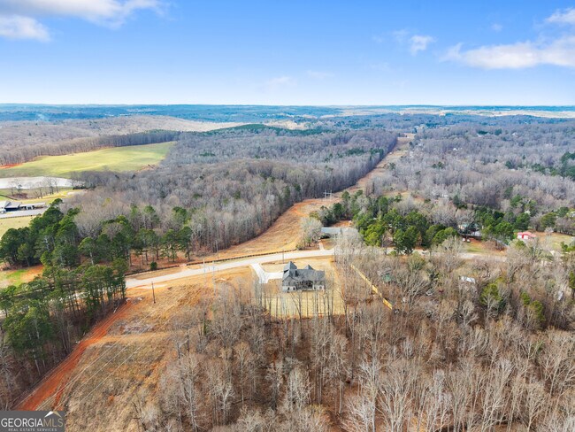 Building Photo - 3255 Tanners Mill Rd