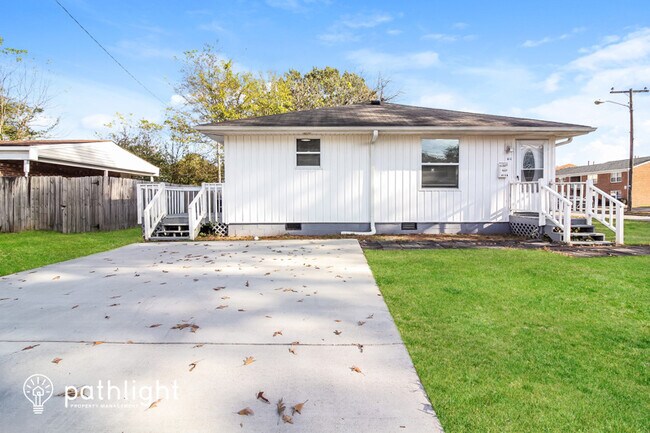 Primary Photo - 4178 Reid St