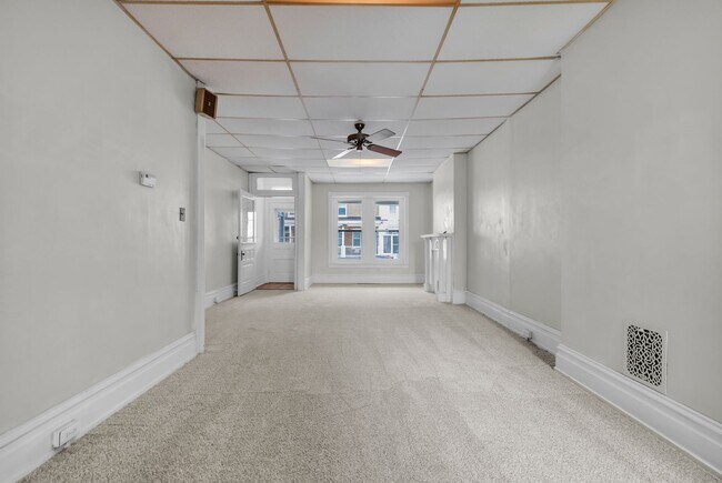 Building Photo - 325 1/2 N. Franklin St