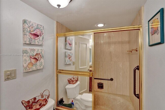 Building Photo - 1201 S Ocean Dr