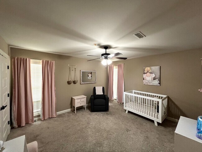 Building Photo - Legacy Farms!