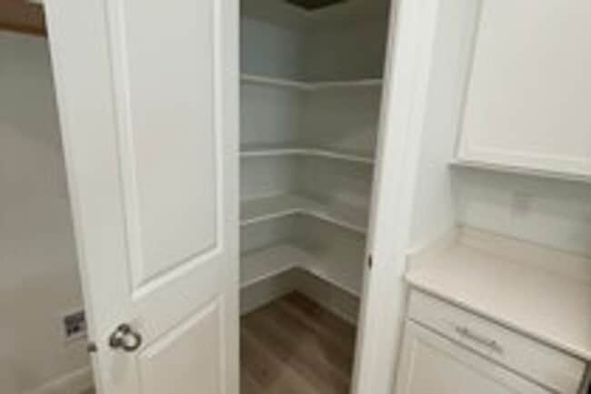 Building Photo - Stunning 3-Bedroom Home in St. George – $2,650/month (Beautiful Views!)