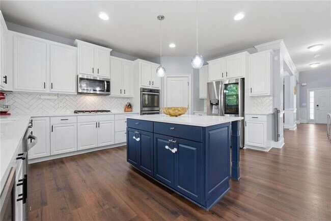 Building Photo - 51 Water Oak Dr