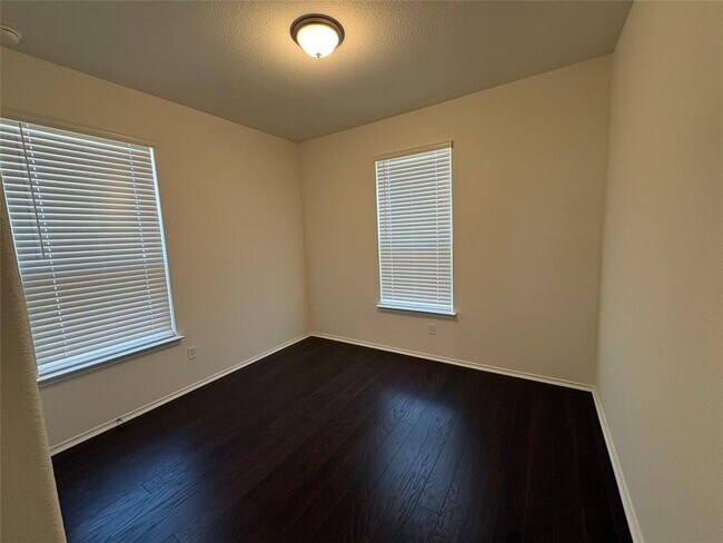 Building Photo - 3606 Fisciano Ln