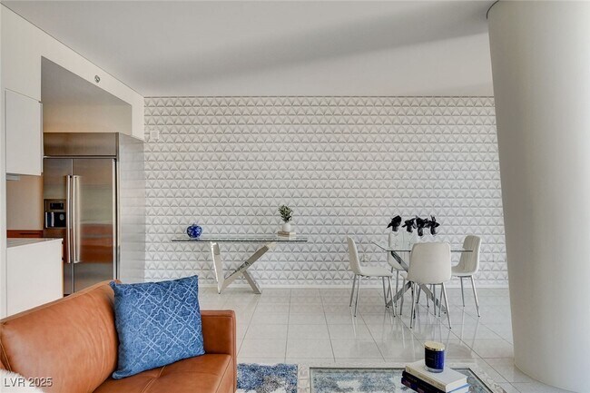 Building Photo - 3726 S Las Vegas Blvd