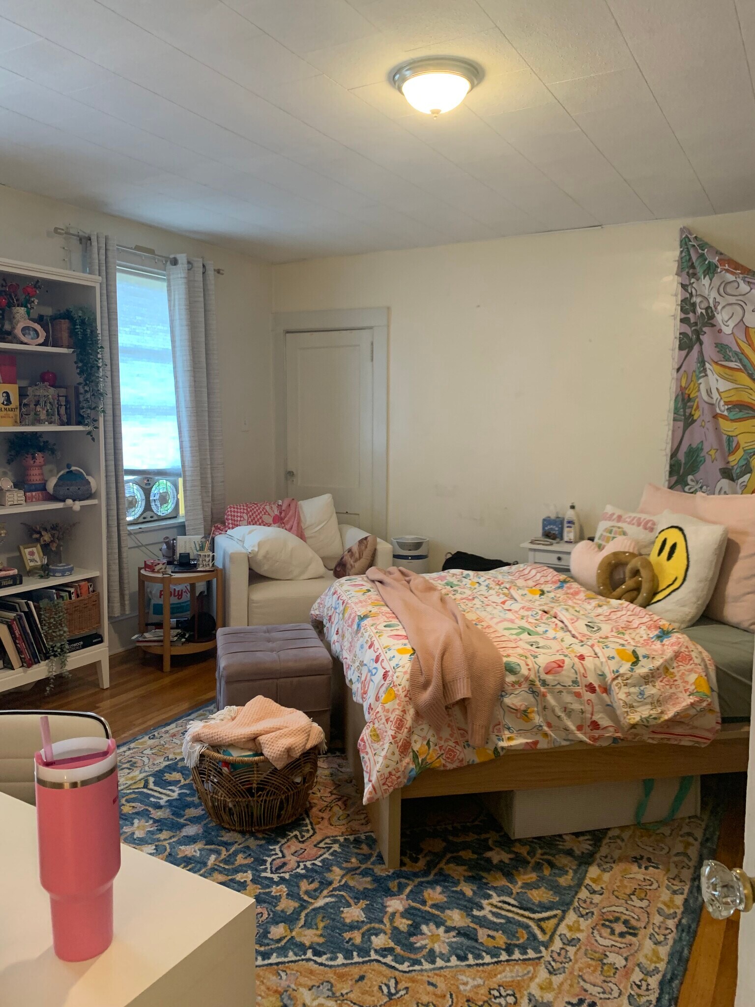 Building Photo - 5535 Wellesley Ave